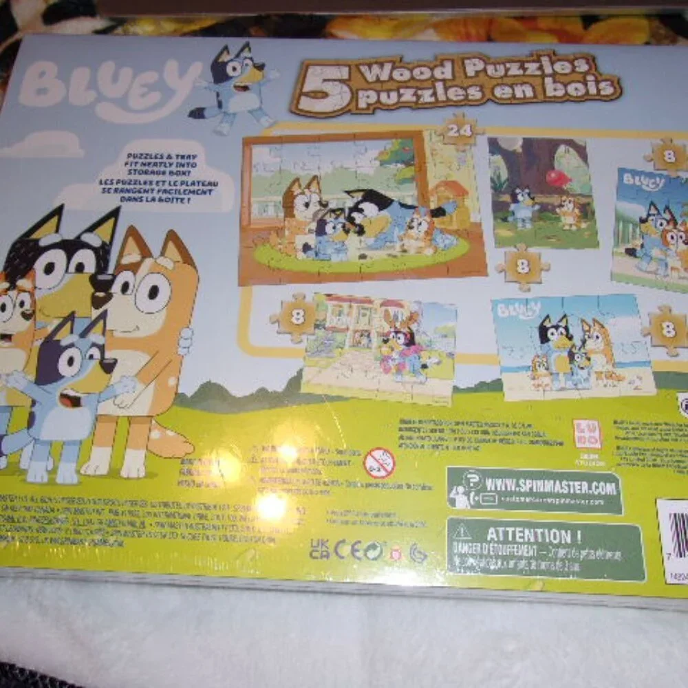 Bluey Wood Puzzles 5-Count New in package